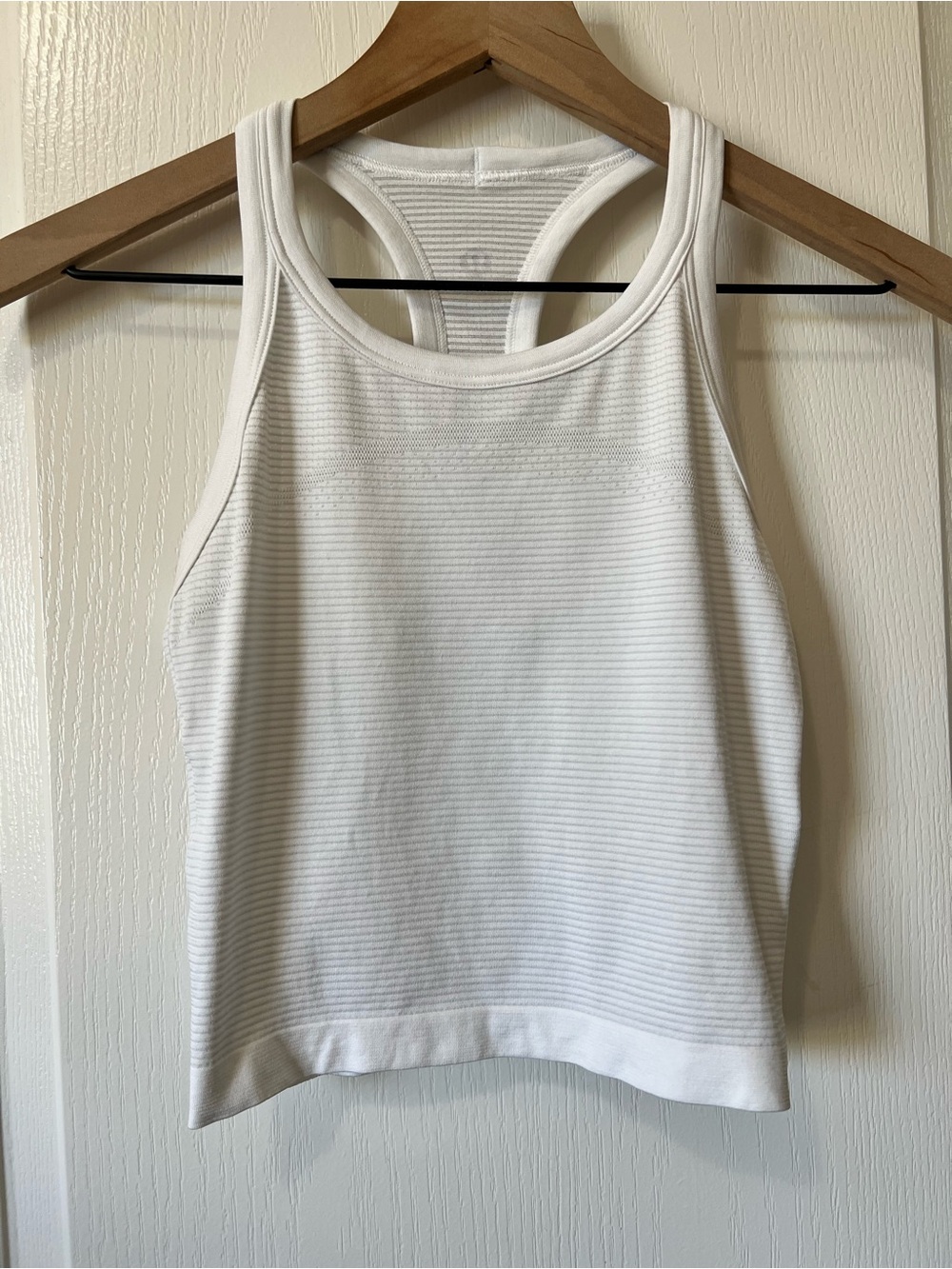 Lululemon Swiftly tech cropped racerback tank top White Women’s 4